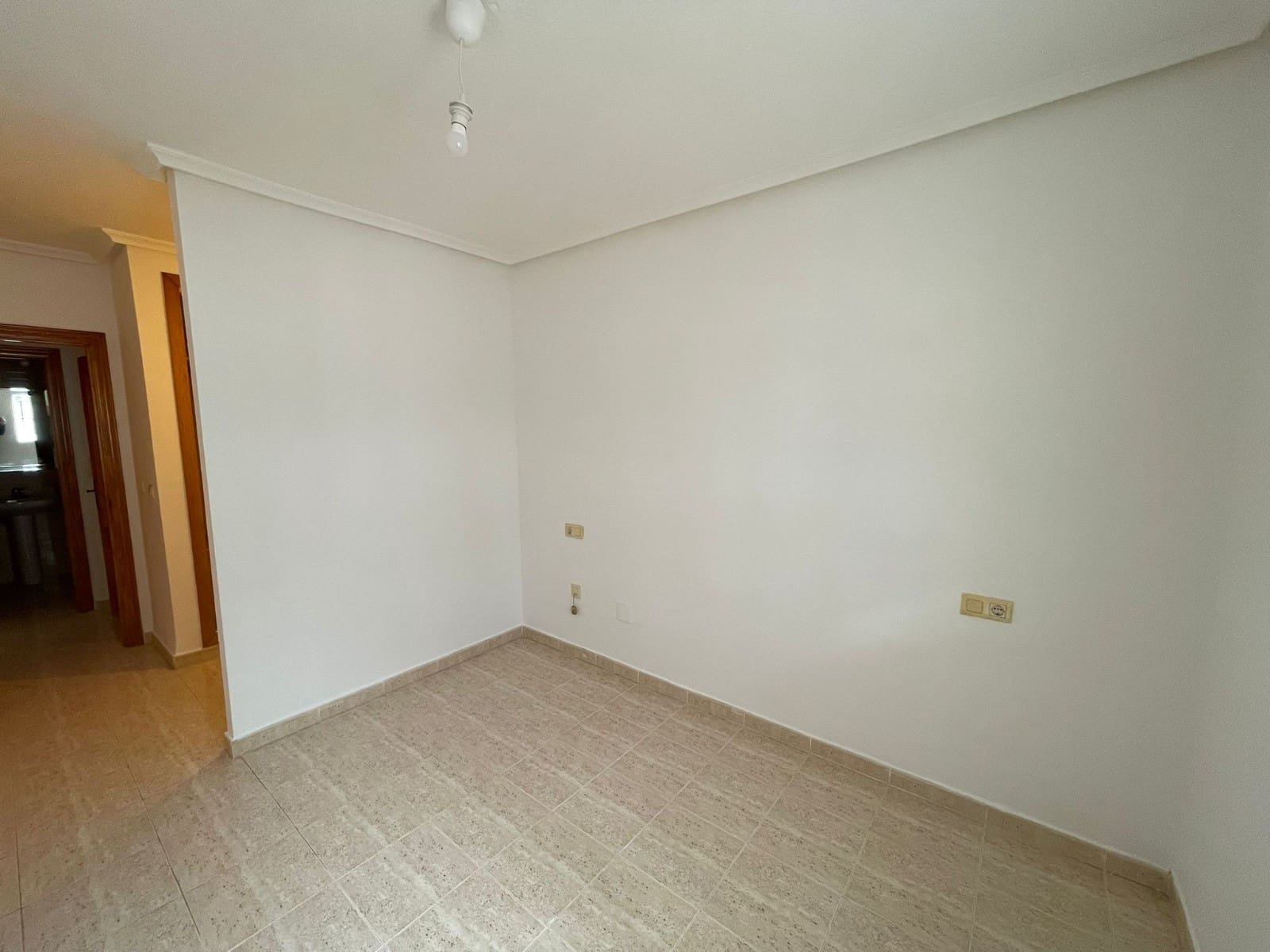 2 makuuhuone Huoneisto myytävänä paikassa Orihuela Costa mukana uima-altaan - 179 995 € (Ref: 9806721)