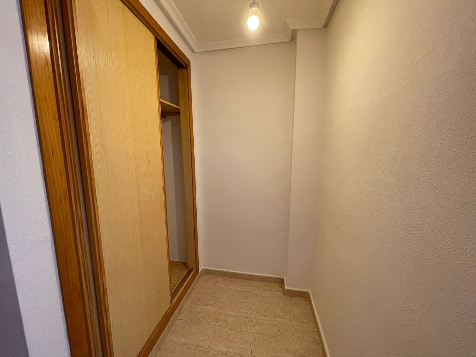 2 makuuhuone Huoneisto myytävänä paikassa Orihuela Costa mukana uima-altaan - 179 995 € (Ref: 9806721)