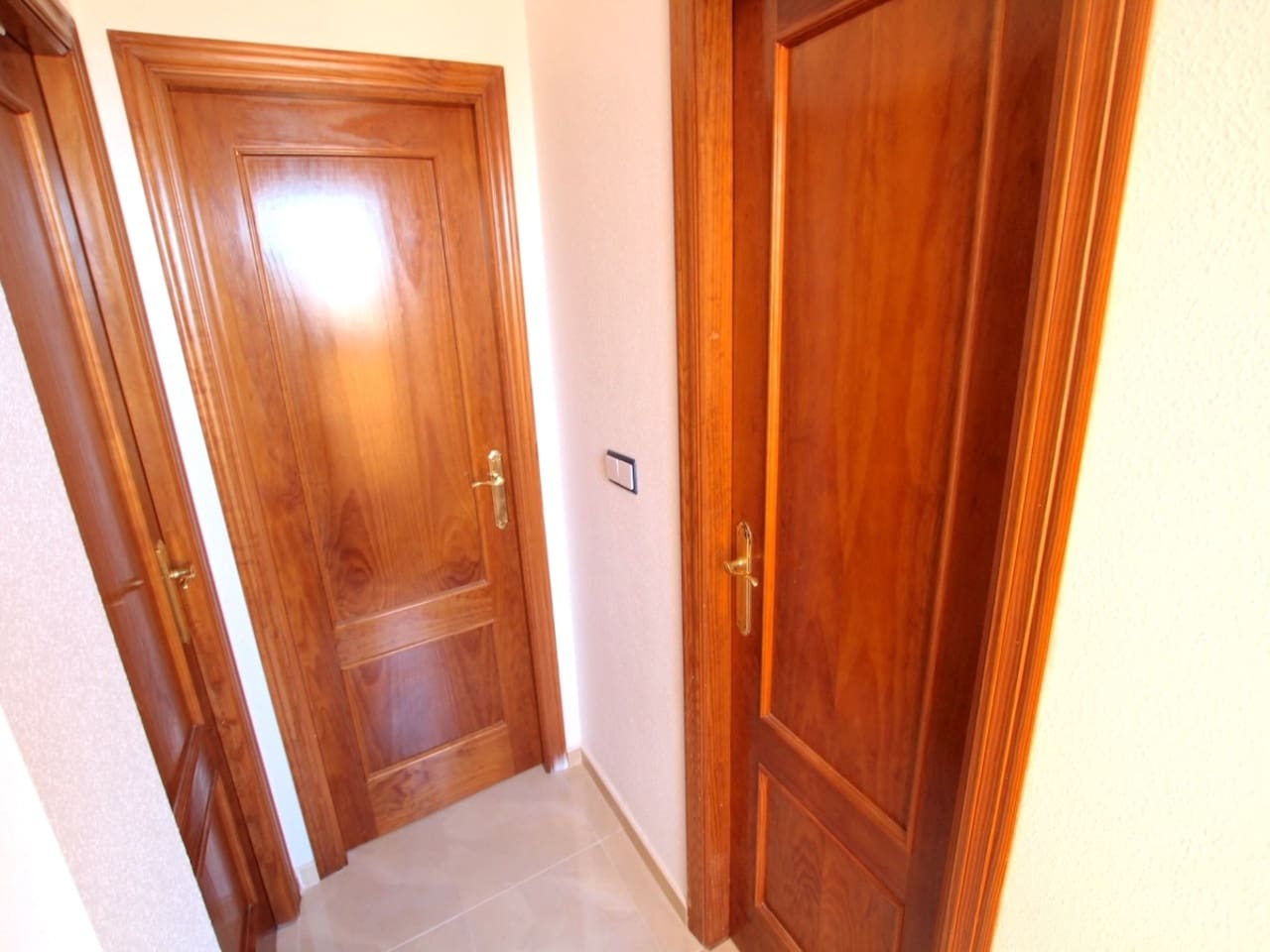 Chalet de 3 habitaciones en San Miguel de Salinas en venta con piscina - 210.000 € (Ref: 9806722)