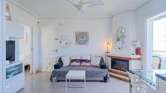 1 chambre Appartement à vendre à Punta Prima, Torrevieja avec piscine - 135 000 € (Ref: 9829884)