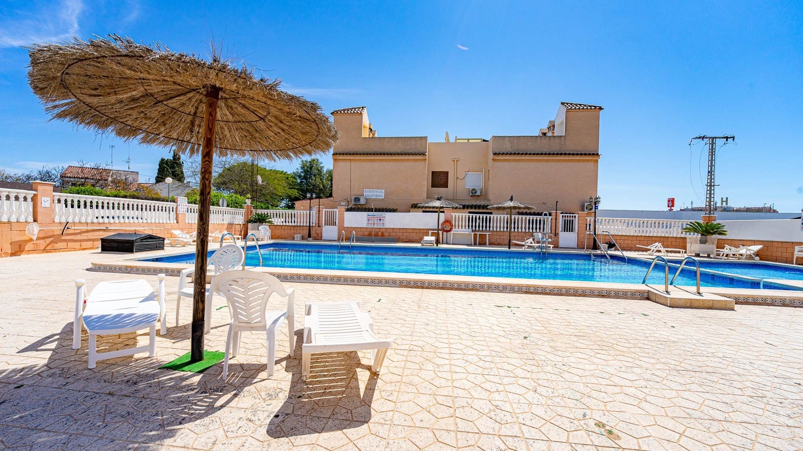 1 chambre Appartement à vendre à Punta Prima avec piscine - 135 000 € (Ref: 9829884)