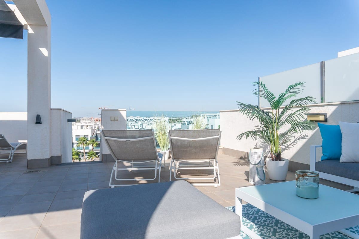 2 quarto Apartamento para venda em El Raso com piscina - 295 000 € (Ref: 9829886)