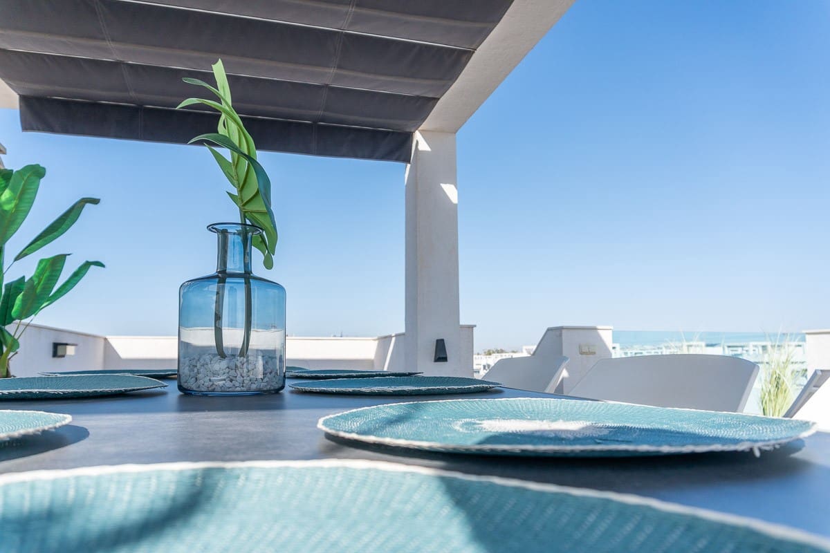 2 quarto Apartamento para venda em El Raso com piscina - 295 000 € (Ref: 9829886)
