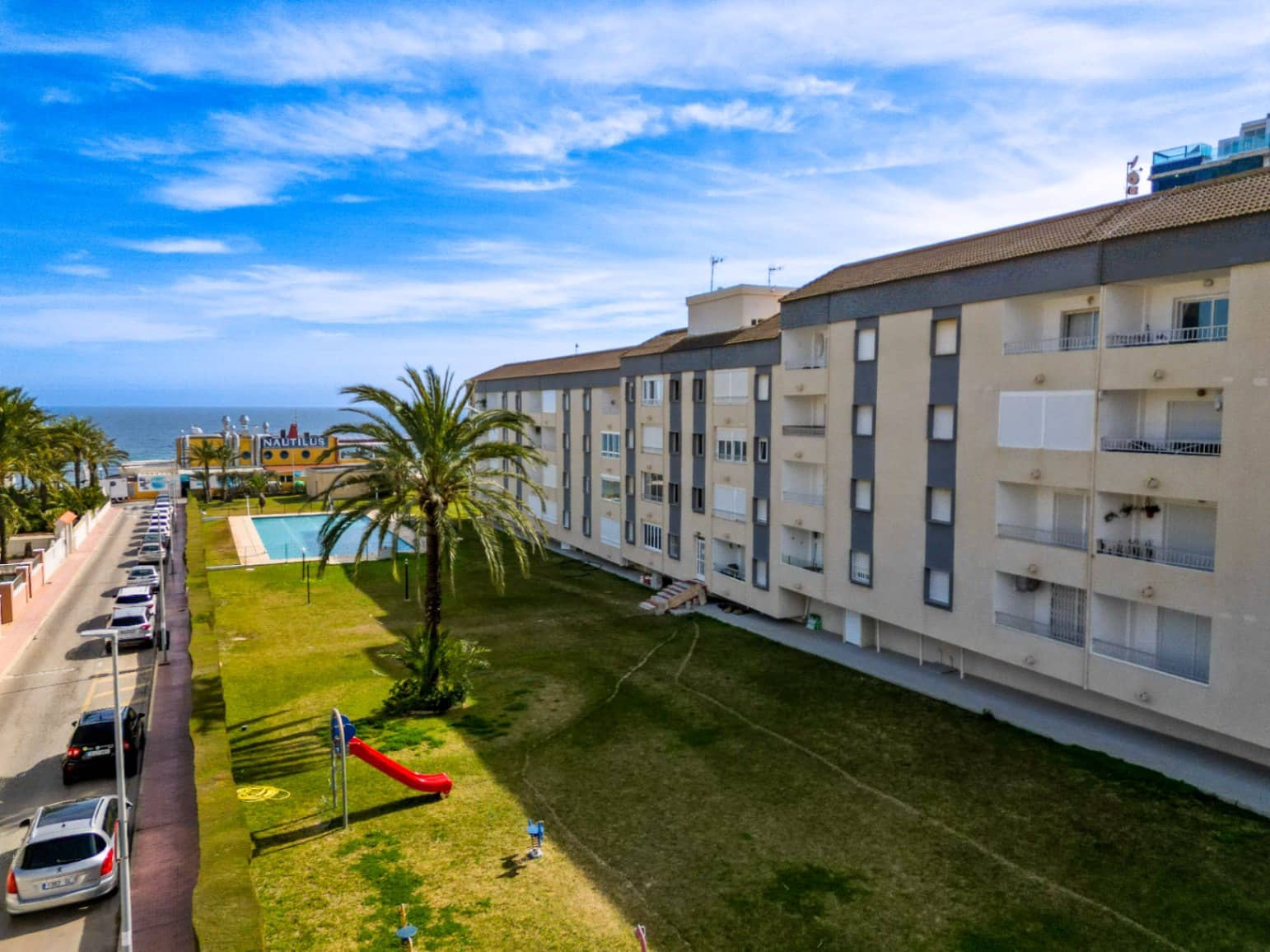 3 chambre Appartement à vendre à Punta Prima avec piscine garage - 279 700 € (Ref: 9830143)