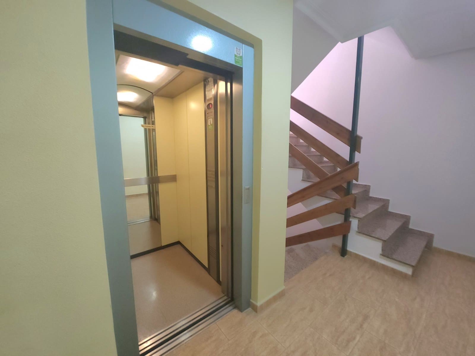 3 bedroom Apartment for sale in Almoradi - € 134,999 (Ref: 9830155)