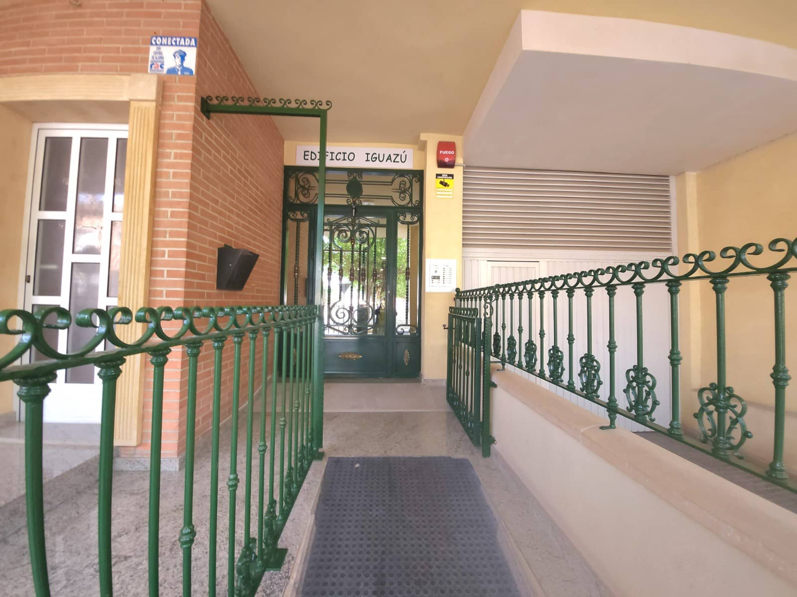 3 bedroom Apartment for sale in Almoradi - € 134,999 (Ref: 9830155)