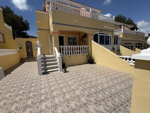 3 soveværelse Byhus til salg i Villamartin, Orihuela med swimmingpool - € 239.995 (Ref: 9830170)