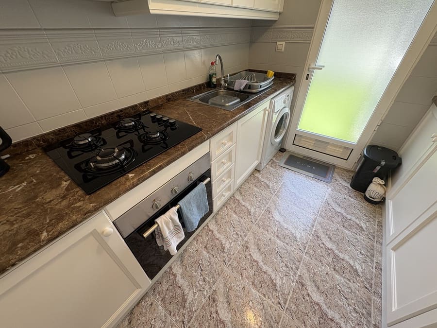 3 soveværelse Byhus til salg i Villamartin med swimmingpool - € 239.995 (Ref: 9830170)