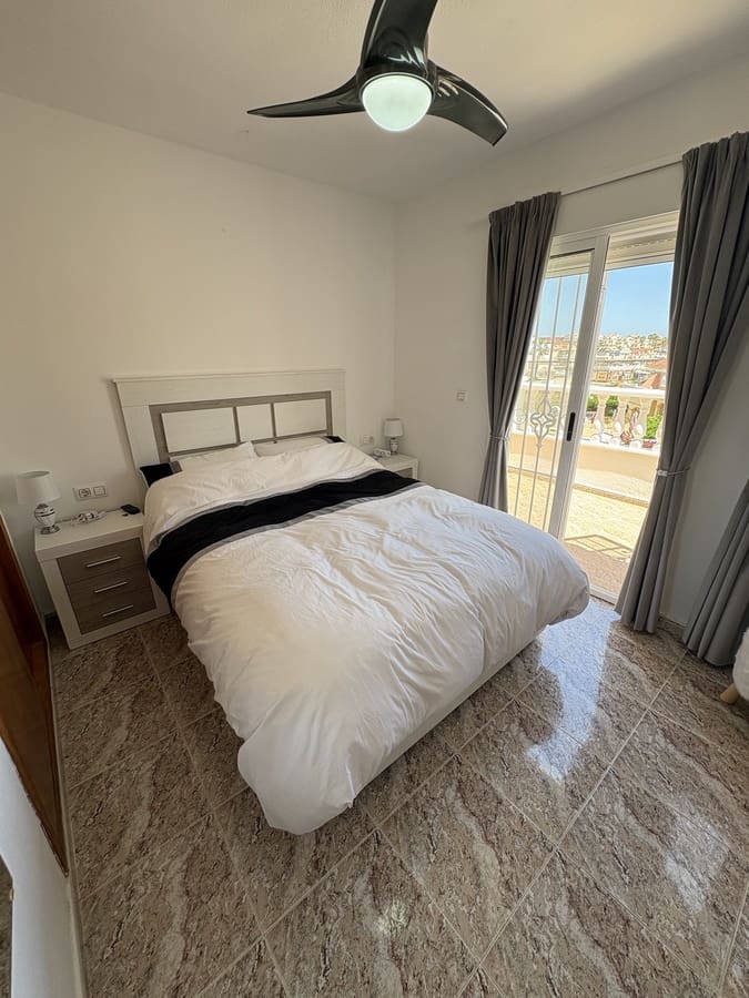 3 soveværelse Byhus til salg i Villamartin med swimmingpool - € 239.995 (Ref: 9830170)