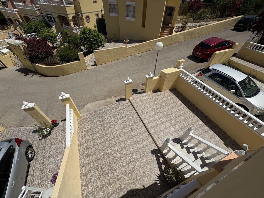3 soveværelse Byhus til salg i Villamartin med swimmingpool - € 239.995 (Ref: 9830170)