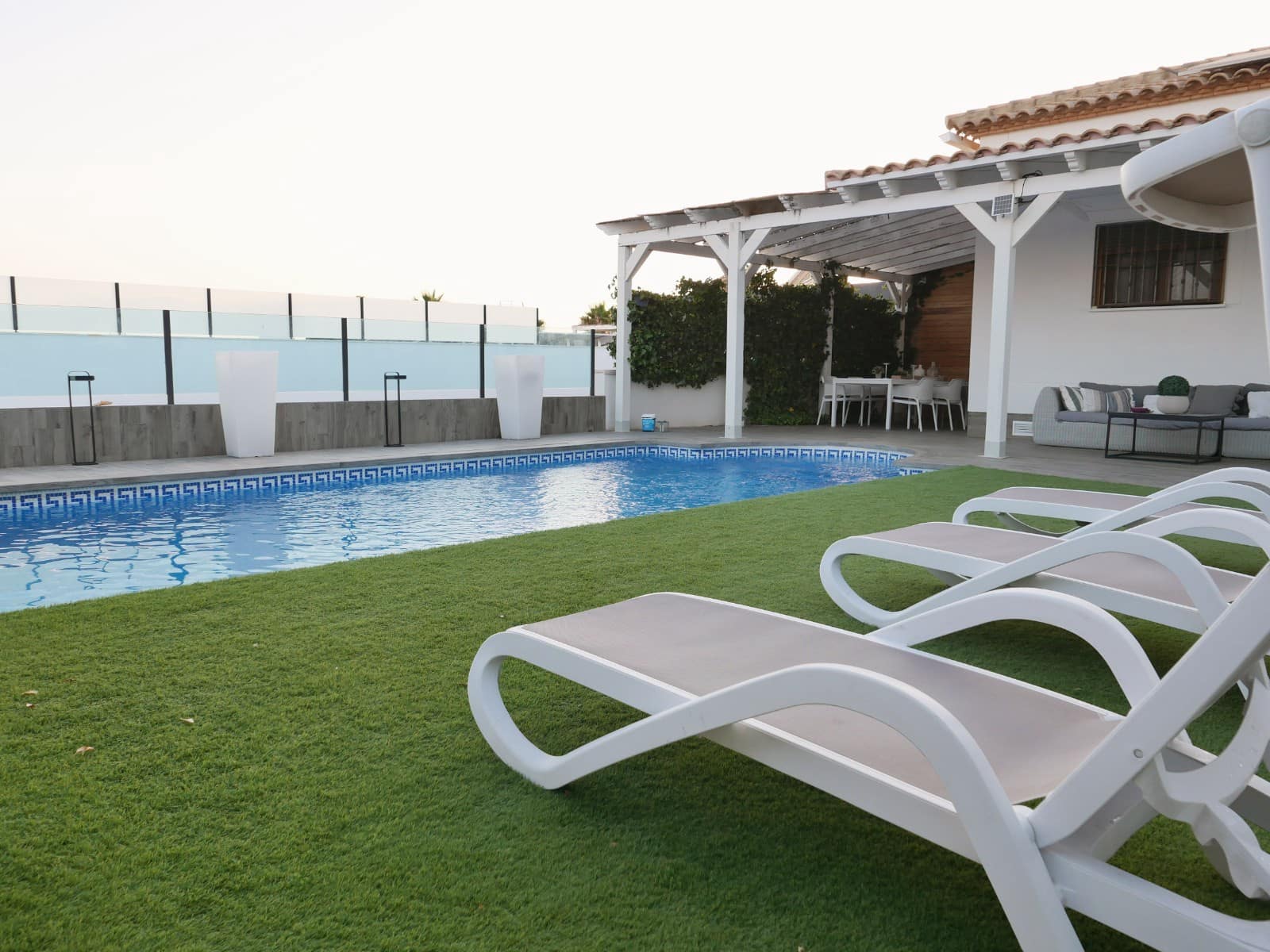 3 bedroom Villa for sale in San Fulgencio with pool - € 495,000 (Ref: 9830178)