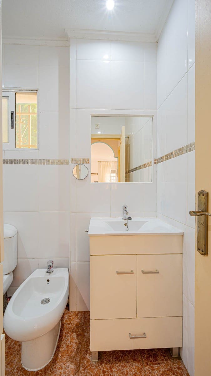 2 chambre Villa/Maison à vendre à Orihuela Costa avec piscine - 235 000 € (Ref: 9834102)