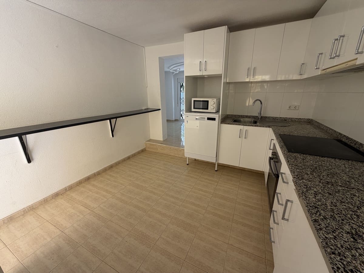 4 Zimmer Villa zu verkaufen in Las Ramblas Golf mit Pool - 349.995 € (Ref: 9850169)