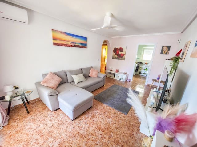 2 bedroom Apartment for sale in Vistabella, Orihuela with pool garage - € 135,000 (Ref: 9850410)