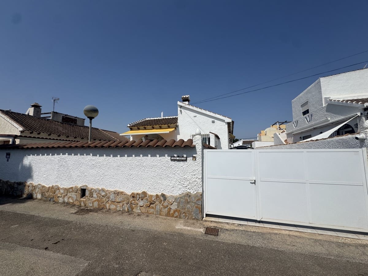 2 makuuhuone Huvila myytävänä paikassa Alicante kaupunki mukana uima-altaan - 299 995 € (Ref: 9856238)