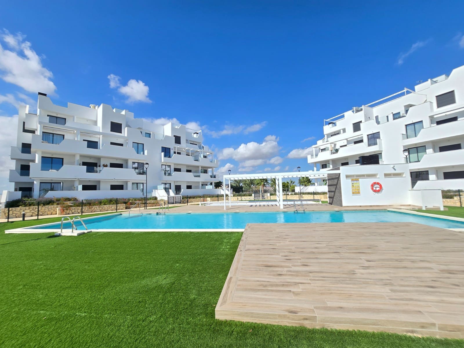 2 soverom Leilighet til salgs i Murcia by med svømmebasseng garasje - € 299 950 (Ref: 9856266)