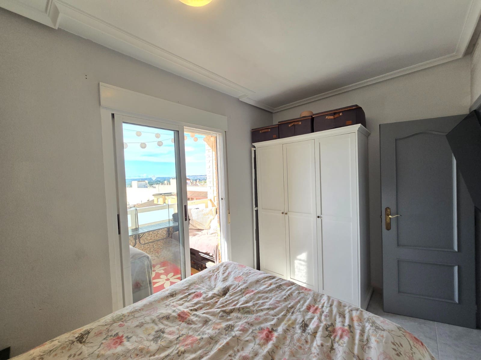 3 bedroom Apartment for sale in Los Montesinos with pool - € 145,000 (Ref: 9856270)