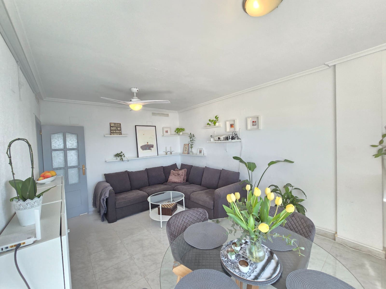 3 bedroom Apartment for sale in Los Montesinos with pool - € 145,000 (Ref: 9856270)