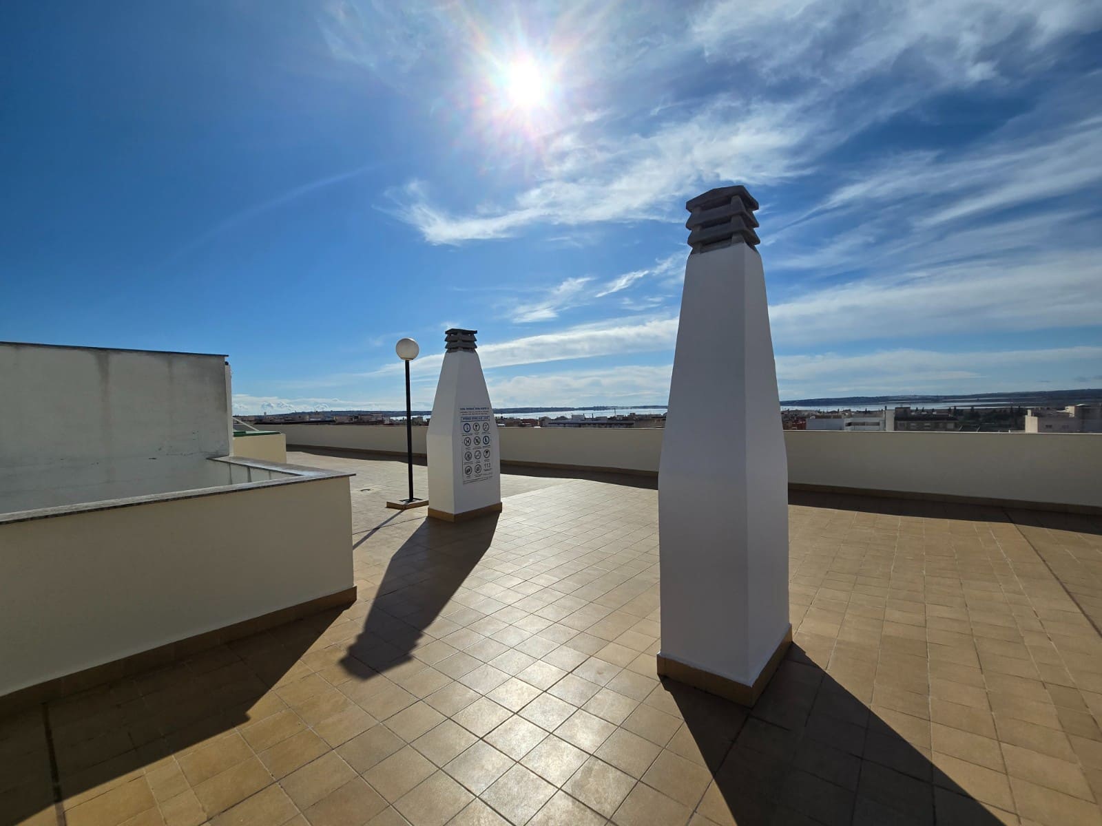 3 bedroom Apartment for sale in Los Montesinos with pool - € 145,000 (Ref: 9856270)