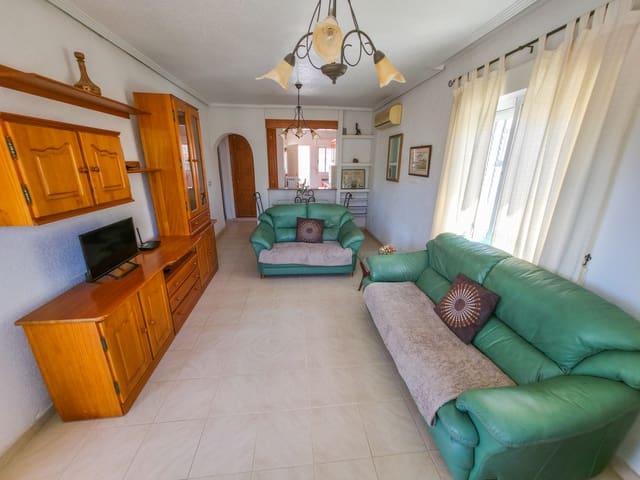 4 soveværelse Villa til salg i Villamartin, Orihuela med swimmingpool garage - € 229.950 (Ref: 9861212)