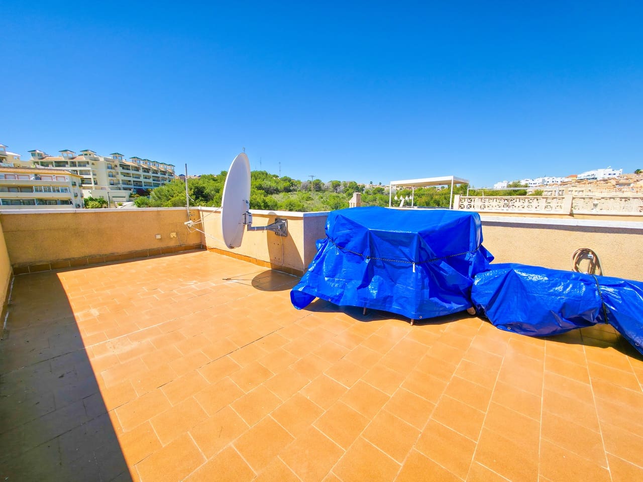 4 soveværelse Villa til salg i Villamartin med swimmingpool garage - € 229.950 (Ref: 9861212)