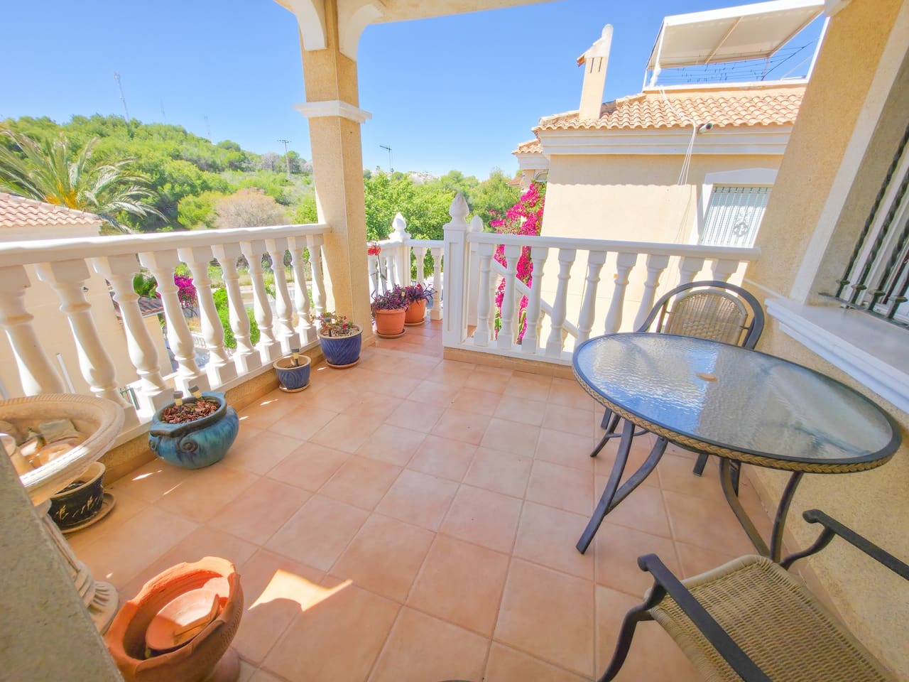 4 soveværelse Villa til salg i Villamartin med swimmingpool garage - € 229.950 (Ref: 9861212)