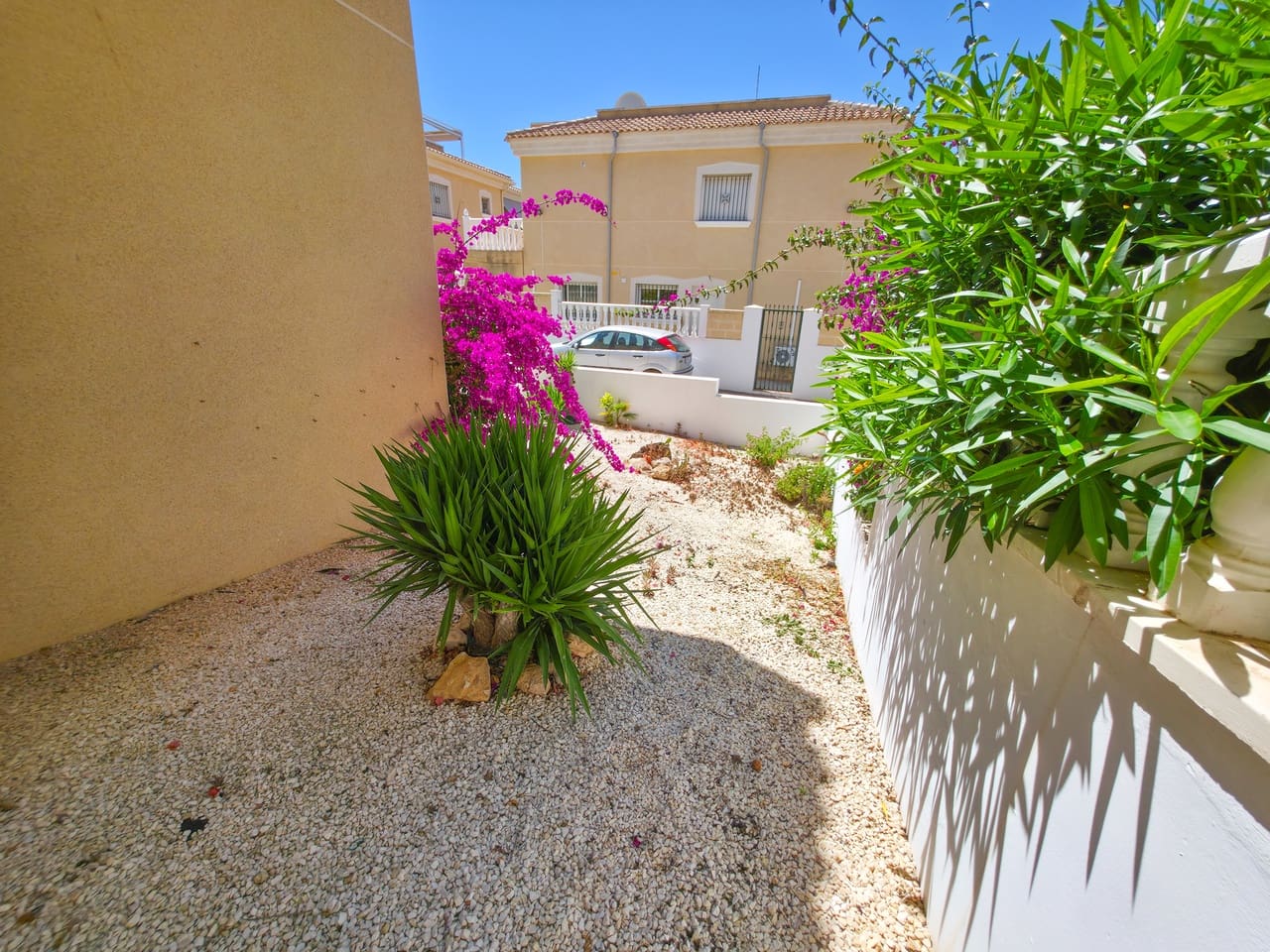 4 soveværelse Villa til salg i Villamartin med swimmingpool garage - € 229.950 (Ref: 9861212)