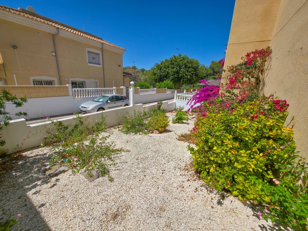 4 soveværelse Villa til salg i Villamartin med swimmingpool garage - € 229.950 (Ref: 9861212)