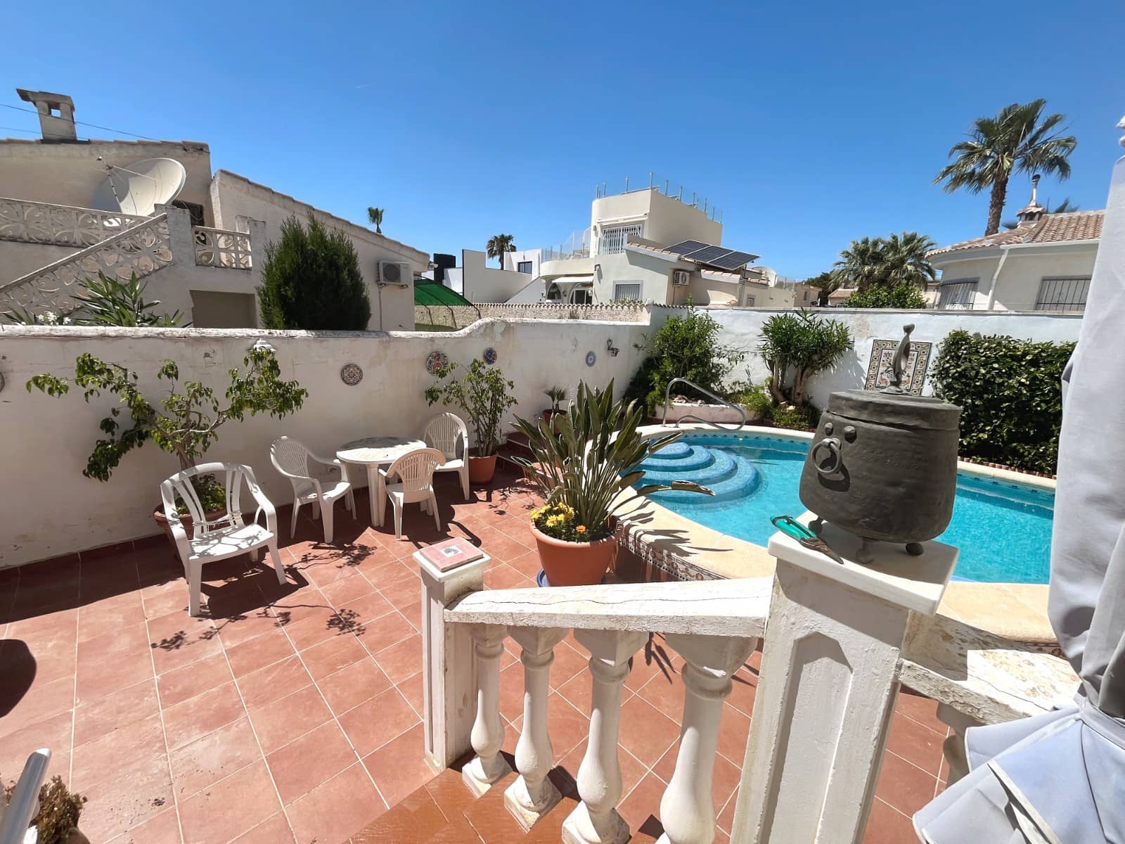 Chalet de 4 habitaciones en Ciudad Quesada en venta con piscina garaje - 385.000 € (Ref: 9861945)