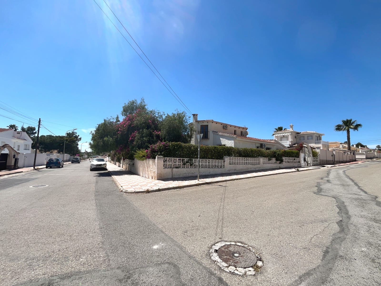 Chalet de 4 habitaciones en Ciudad Quesada en venta con piscina garaje - 385.000 € (Ref: 9861945)