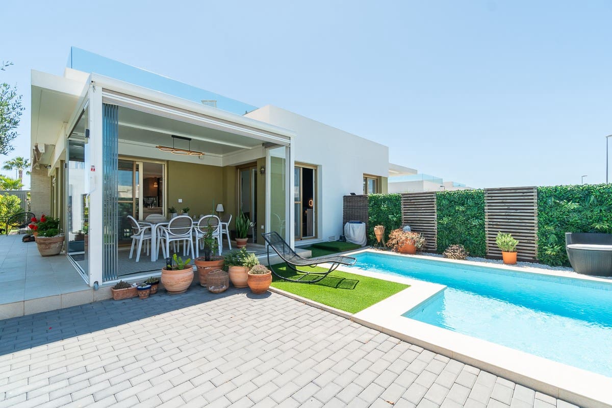 3 sovrum Hus till salu i Vistabella med pool - 425 000 € (Ref: 9870400)