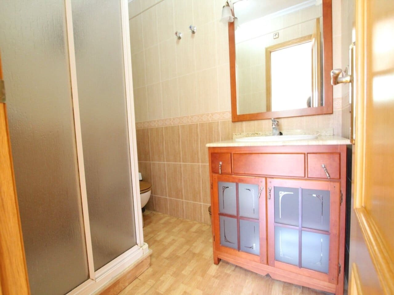 3 bedroom Townhouse for sale in Los Palacios - € 249,500 (Ref: 9873885)
