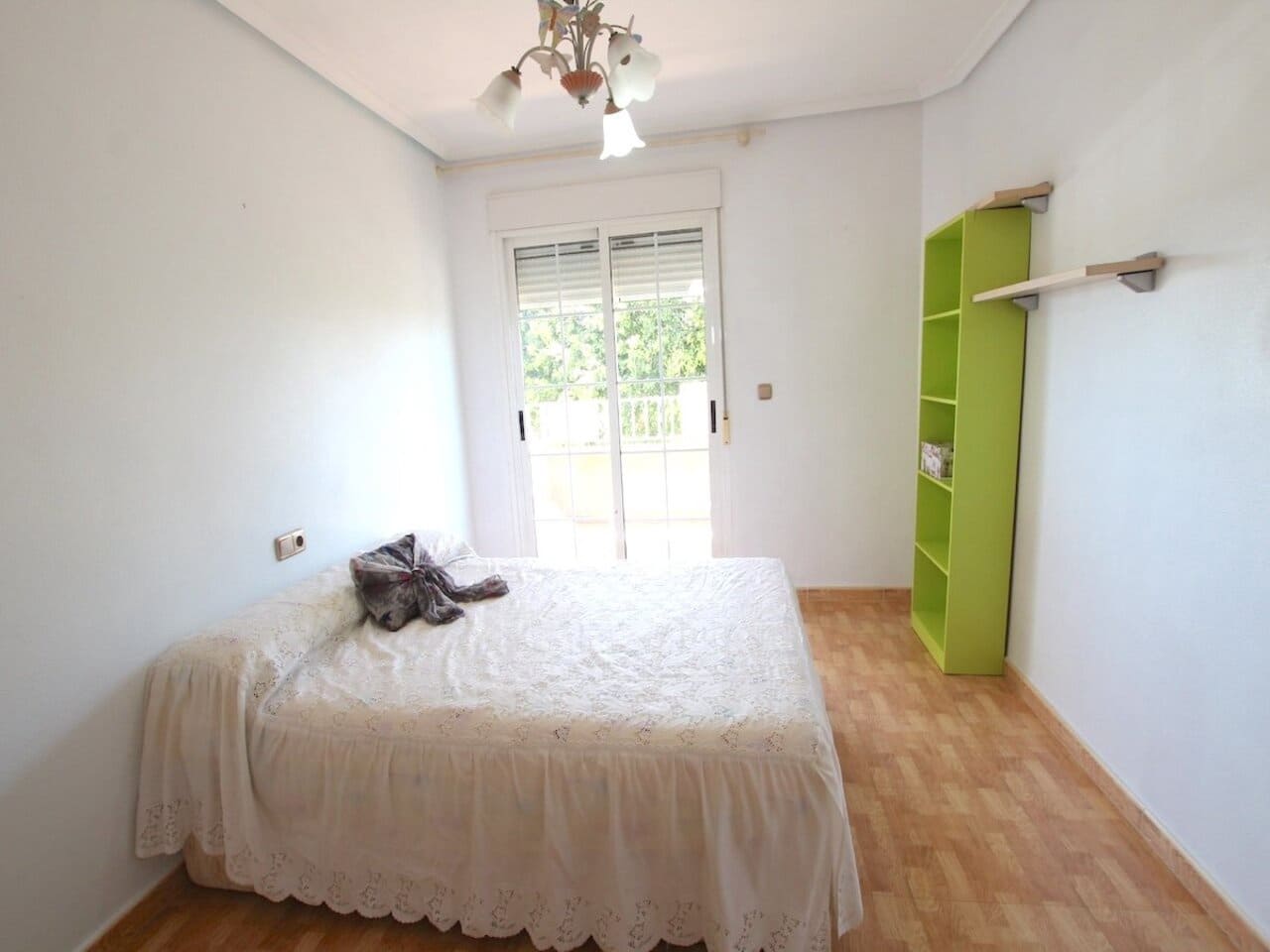 3 bedroom Townhouse for sale in Los Palacios - € 249,500 (Ref: 9873885)