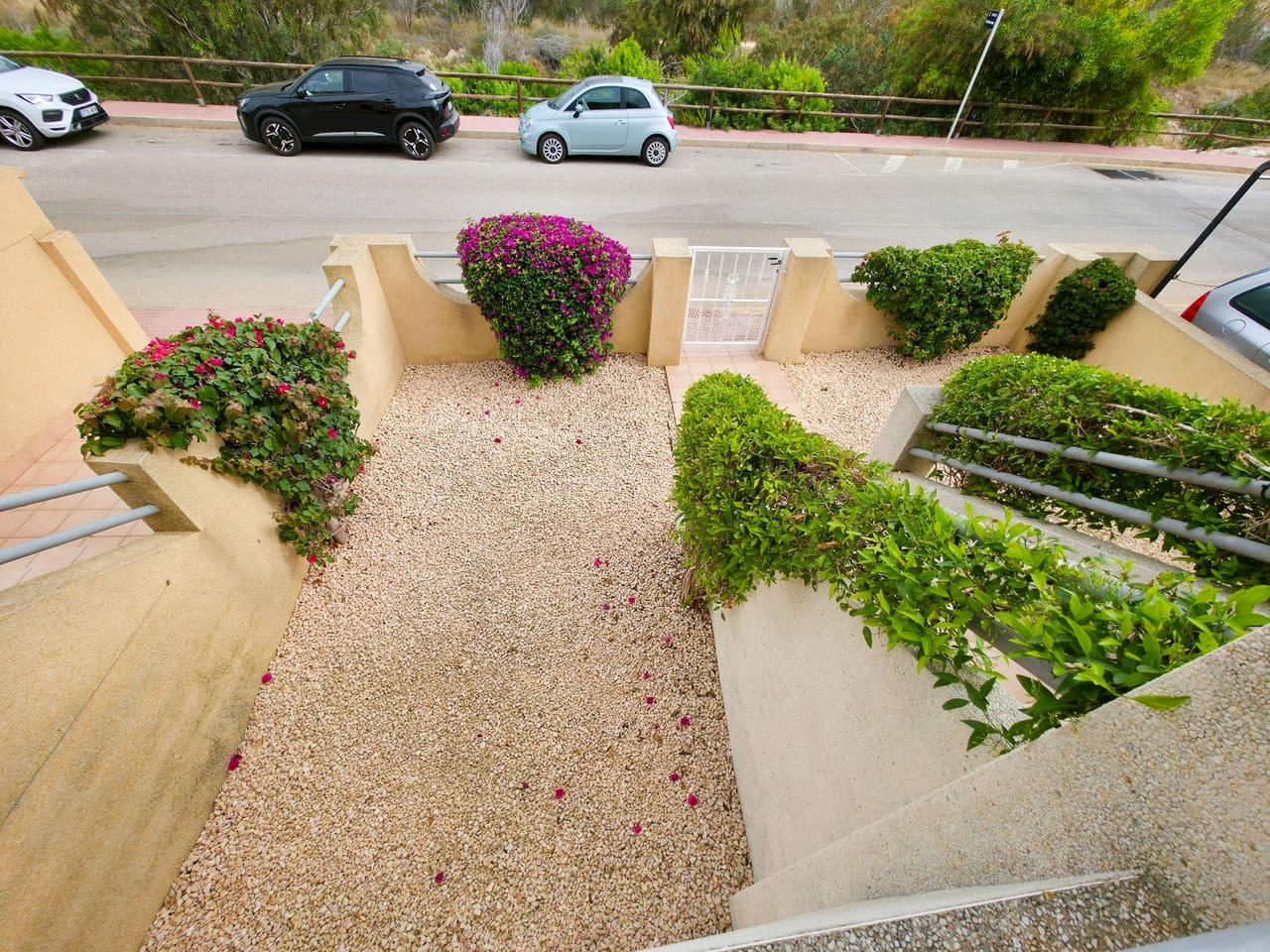 2 soveværelse Lejlighed til salg i Villamartin med swimmingpool garage - € 149.950 (Ref: 9883890)