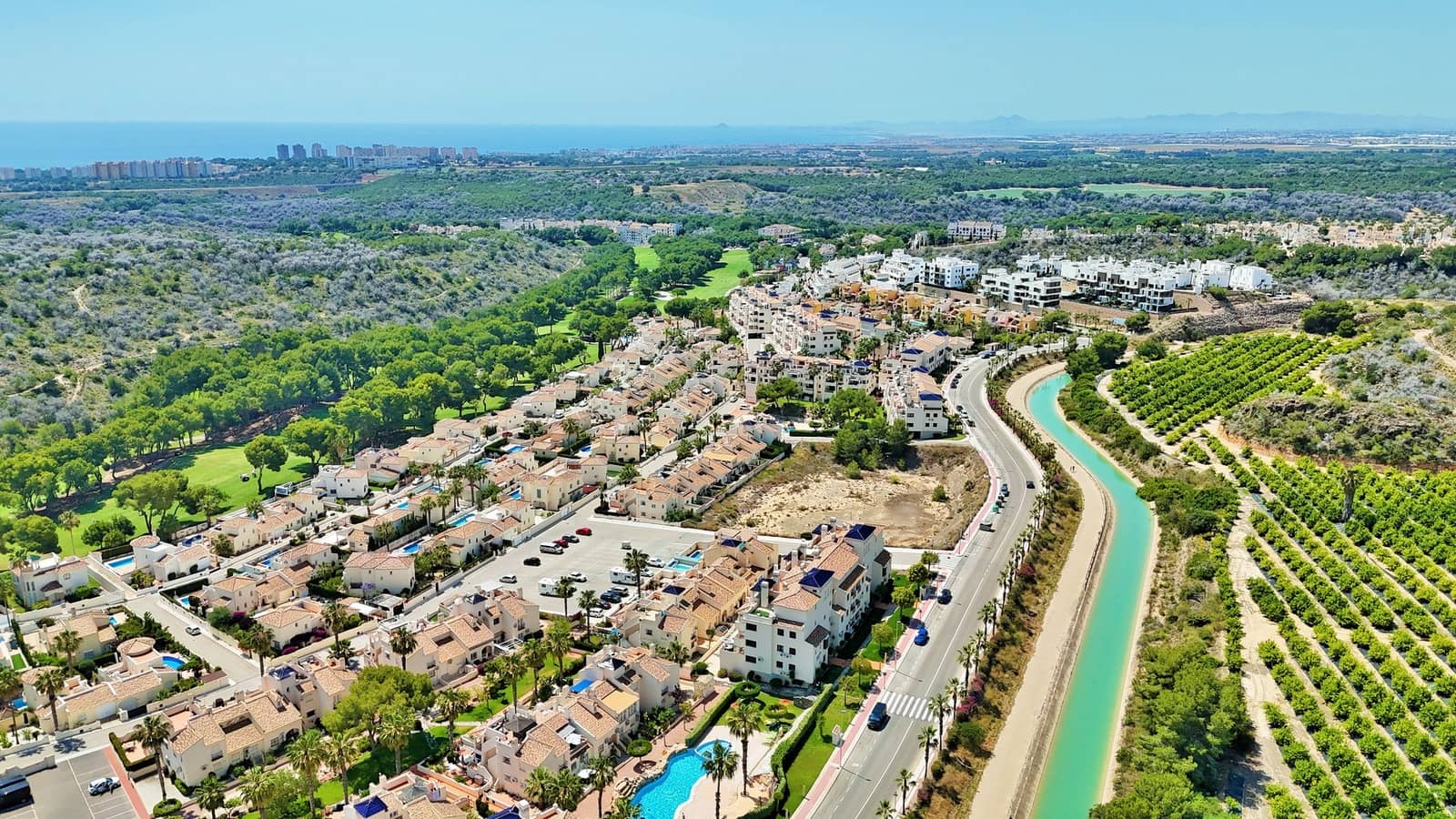 2 soverom Hus til salgs i Las Ramblas Golf med svømmebasseng - € 229 000 (Ref: 9889201)