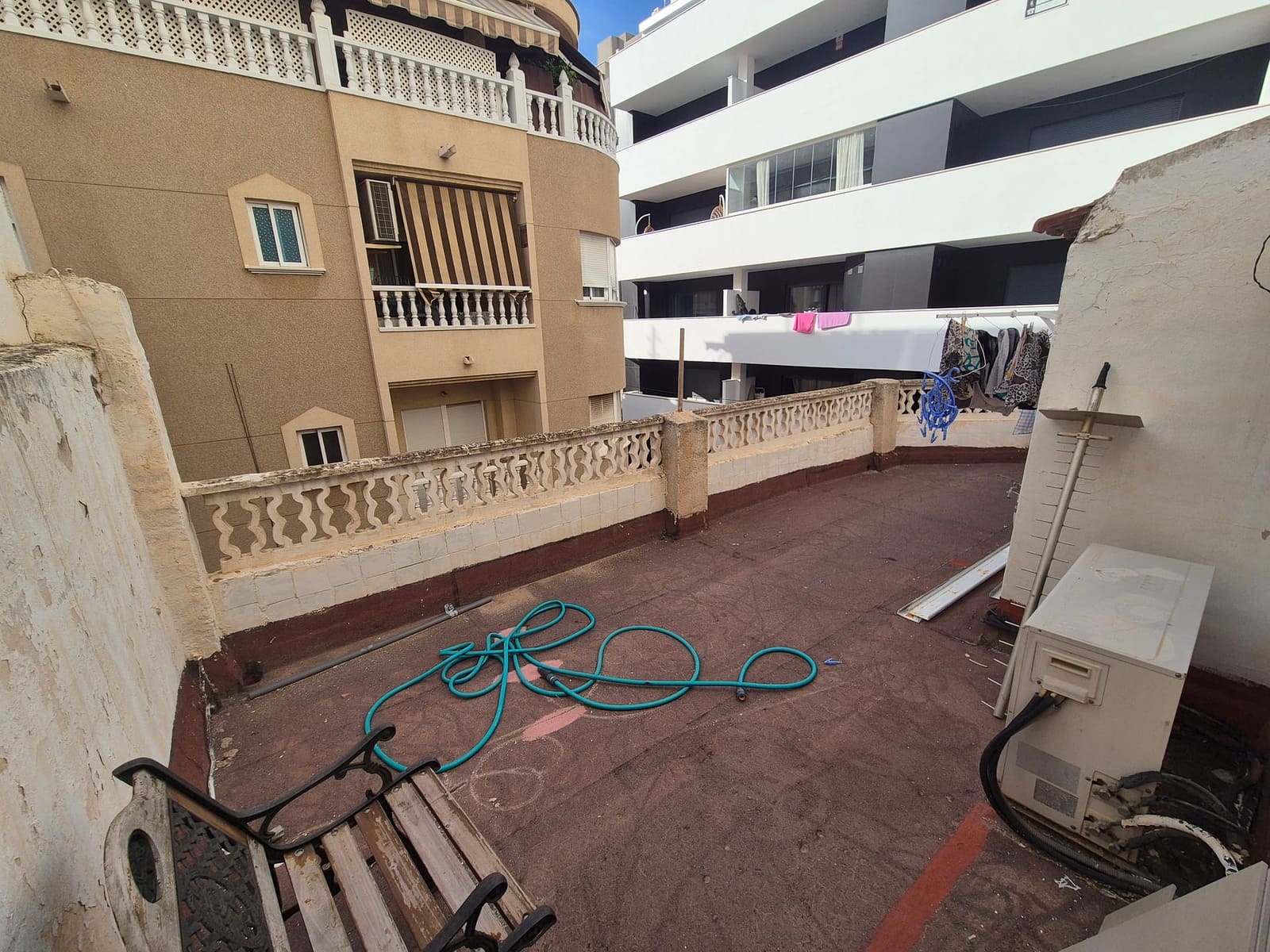 2 sovrum Kommersiell till salu i Torrevieja - 198 000 € (Ref: 9891244)