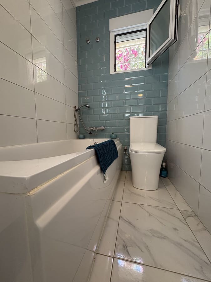 3 sypialnia Willa na sprzedaż w Orihuela Costa z basenem - 385 000 € (Ref: 9891245)