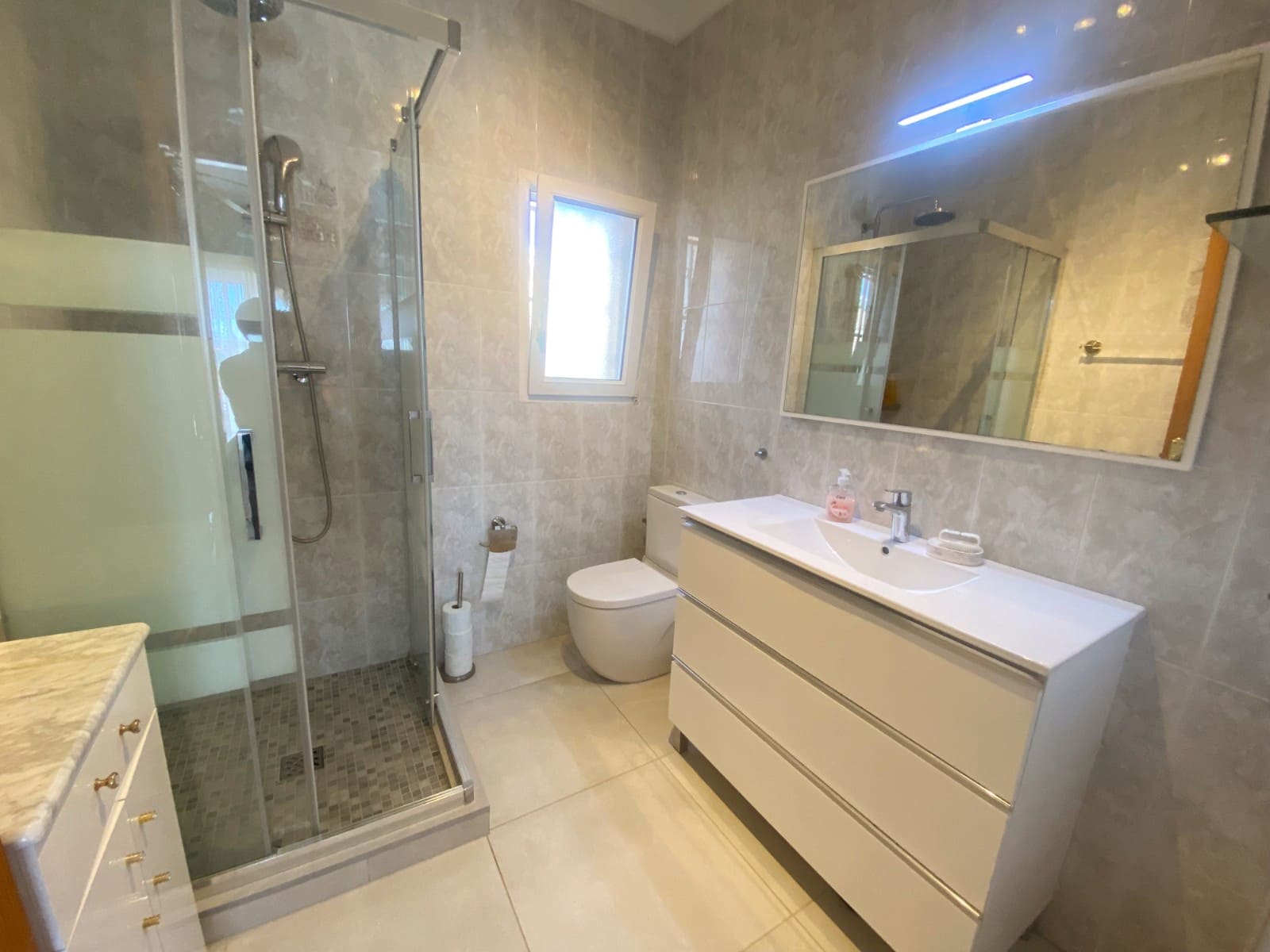3 Zimmer Villa zu verkaufen in Ciudad Quesada mit Pool Garage - 495.000 € (Ref: 9891246)