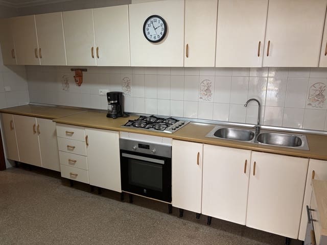 3 bedroom Apartment for sale in Guardamar del Segura with garage - € 224,950 (Ref: 9892991)