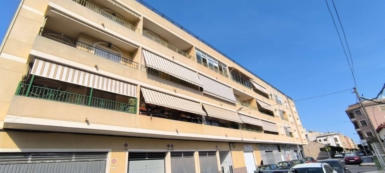 3 chambre Appartement à vendre à Almoradi - 115 000 € (Ref: 9894957)