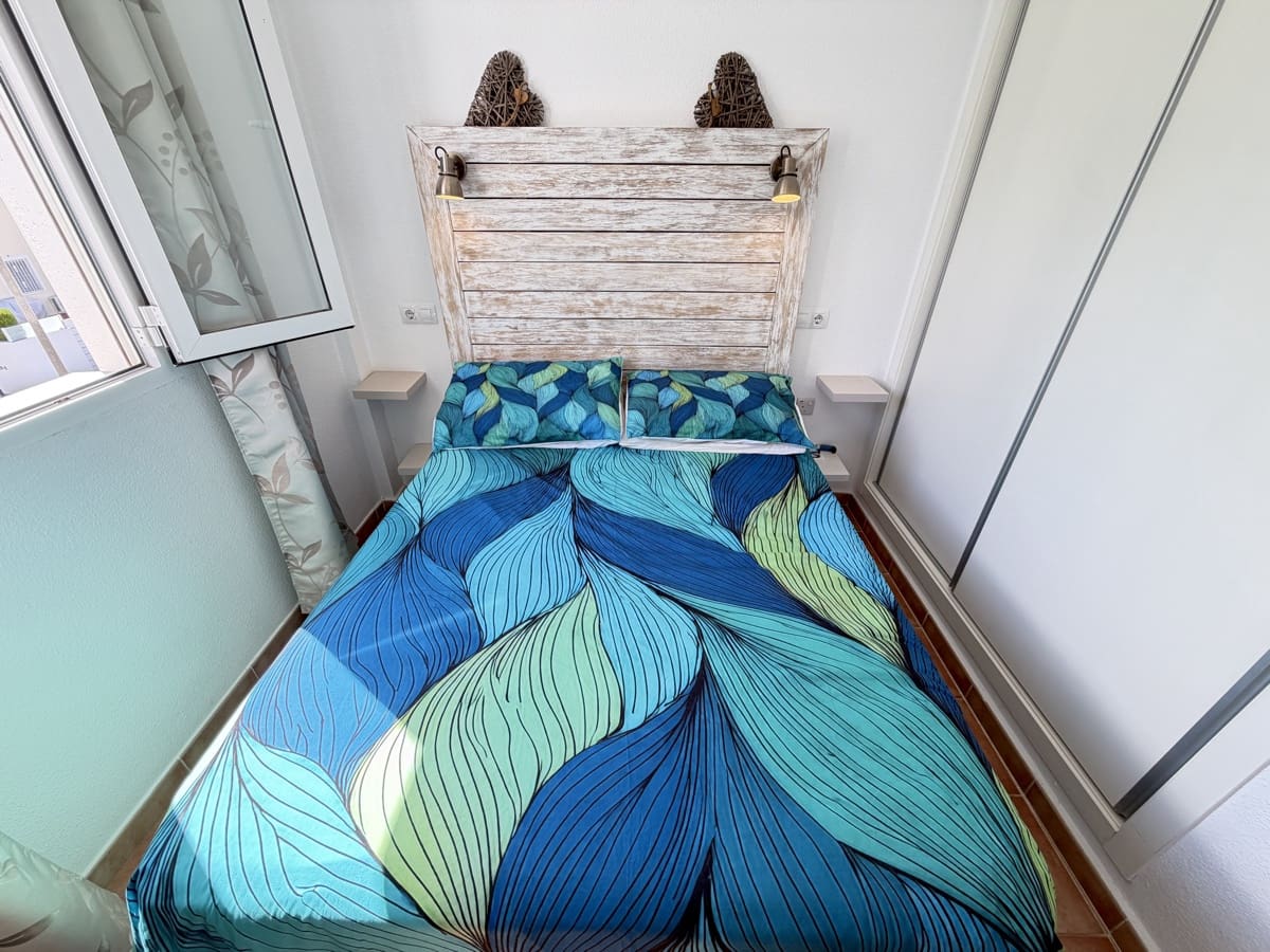 2 makuuhuone Huoneisto myytävänä paikassa Villamartin mukana uima-altaan - 189 900 € (Ref: 9909073)
