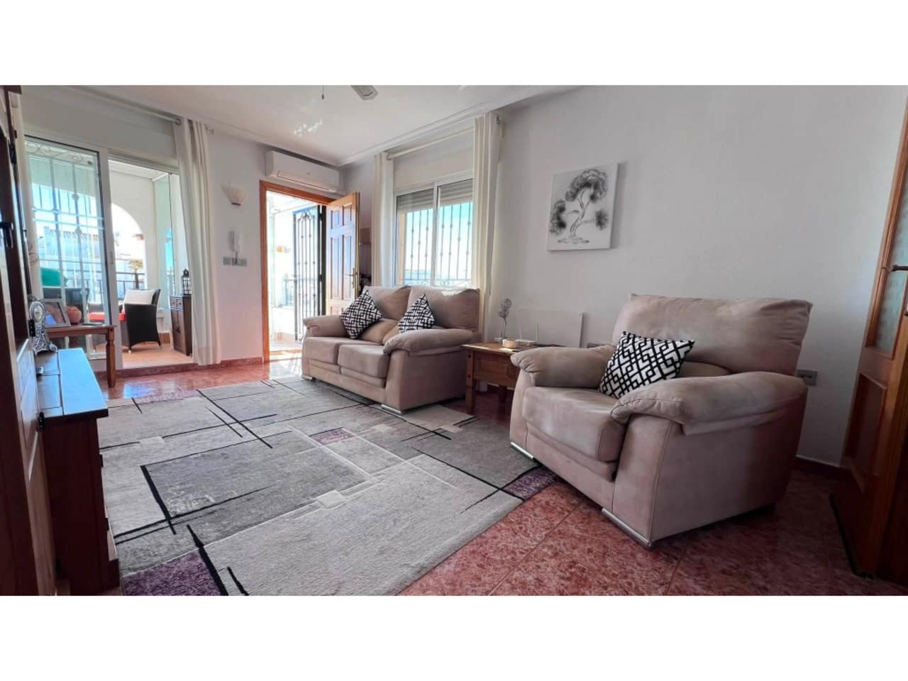 2 bedroom Apartment for sale in Orihuela with pool garage - € 149,900 (Ref: 9940049)