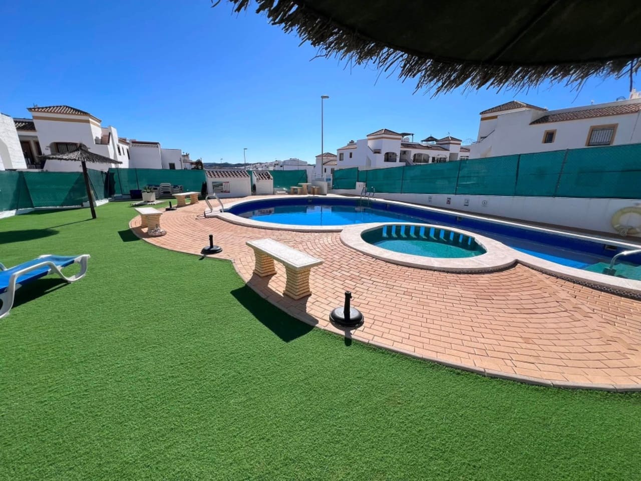 2 bedroom Apartment for sale in Orihuela with pool garage - € 149,900 (Ref: 9940049)