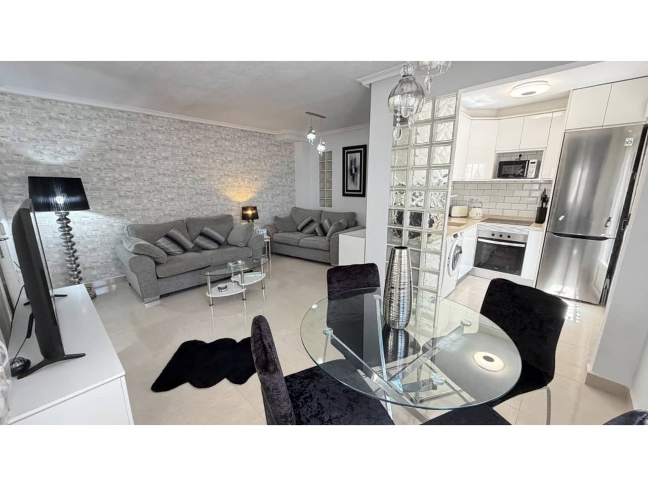 3 makuuhuone Omakotitalo myytävänä paikassa Orihuela mukana uima-altaan - 220 000 € (Ref: 9940050)