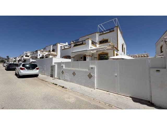 3 soverom Hus til salgs i Orihuela med svømmebasseng - € 220 000 (Ref: 9940050)