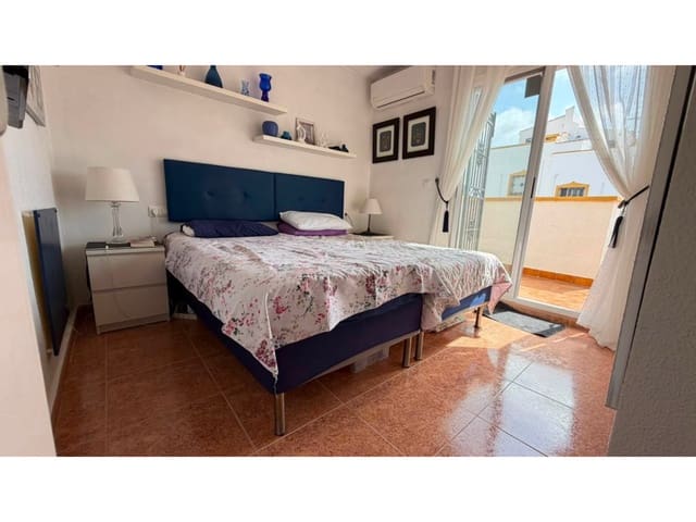 3 soveværelse Byhus til salg i Orihuela med swimmingpool - € 199.900 (Ref: 9940051)