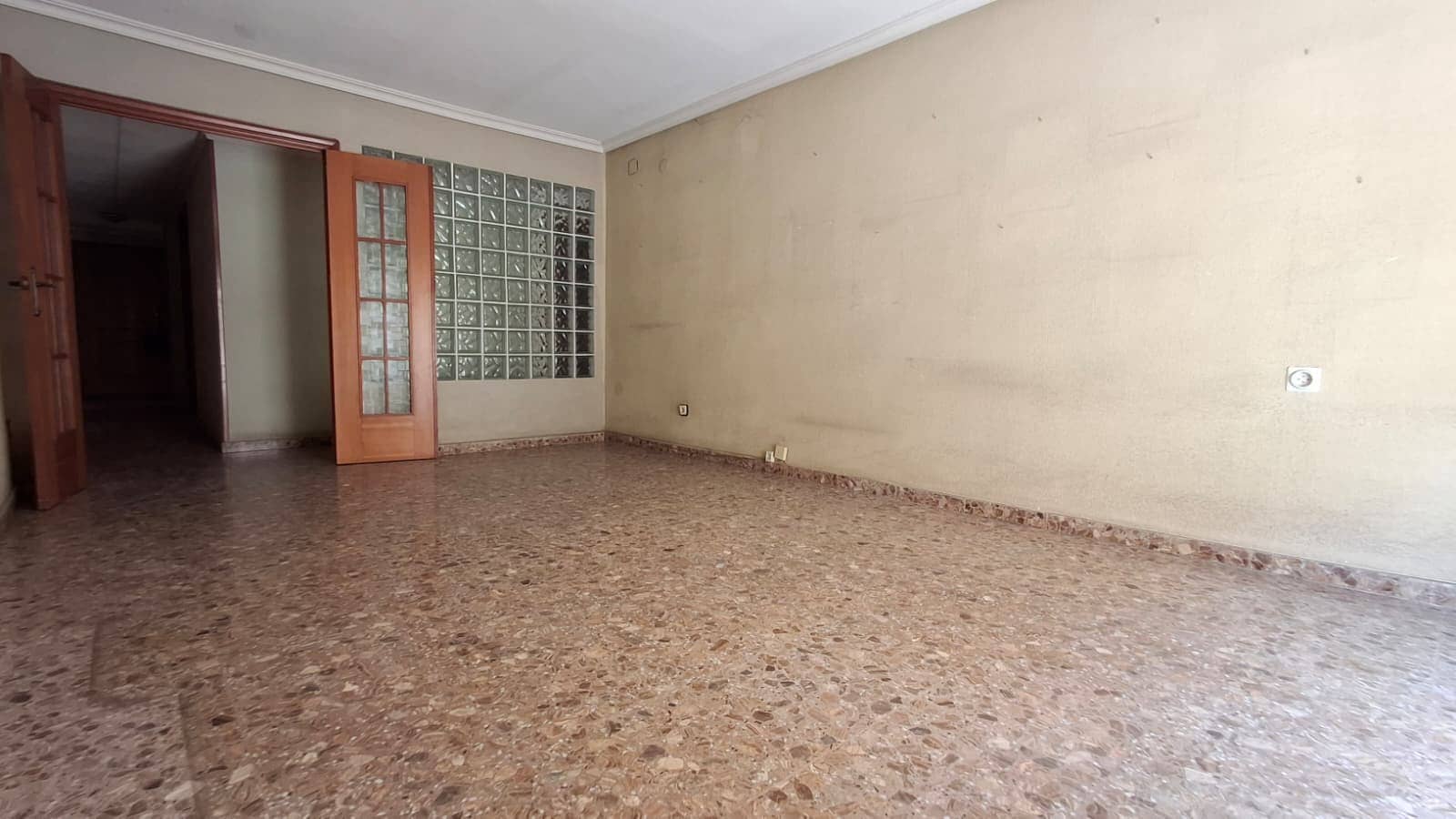 4 bedroom Apartment for sale in Orihuela - € 220,000 (Ref: 9942894)