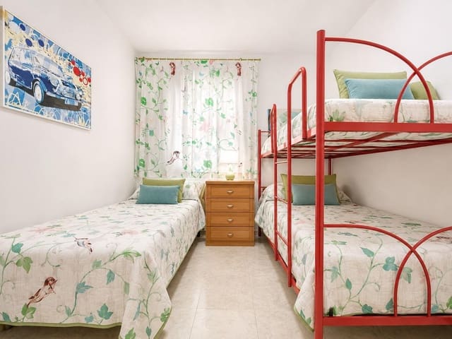 2 soveværelse Lejlighed til salg i Dehesa de Campoamor, Orihuela med swimmingpool - € 205.000 (Ref: 9942895)