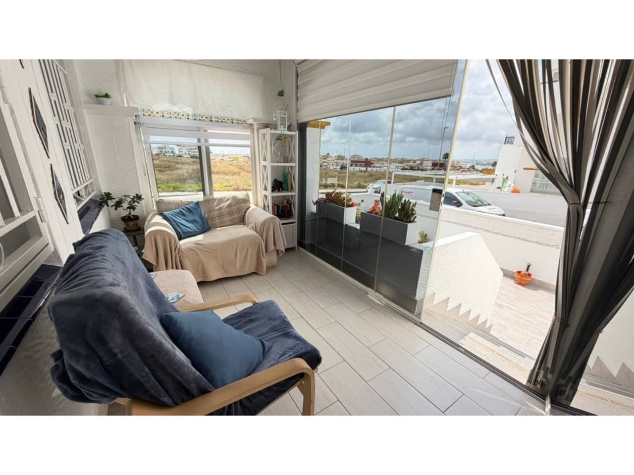 2 soveværelse Lejlighed til salg i Entre Naranjos med swimmingpool - € 149.900 (Ref: 9943197)