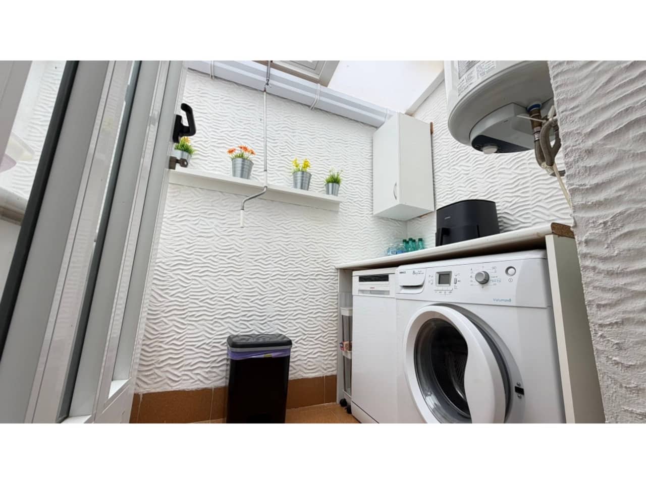 2 soveværelse Lejlighed til salg i Entre Naranjos med swimmingpool - € 149.900 (Ref: 9943197)